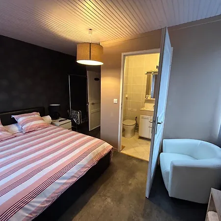 D'hotes La Cheminee فندق مبيت وإفطار *