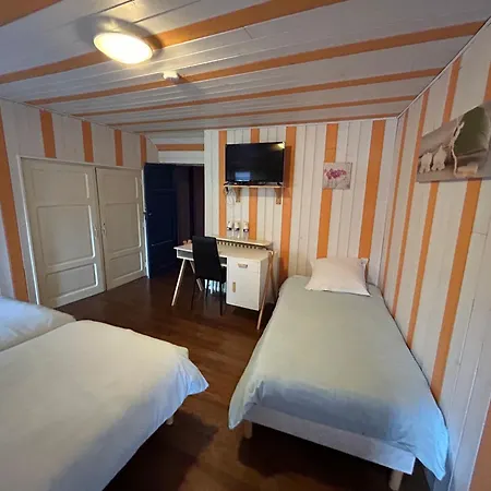 D'hotes La Cheminee Bed & Breakfast Tardets-Sorholus